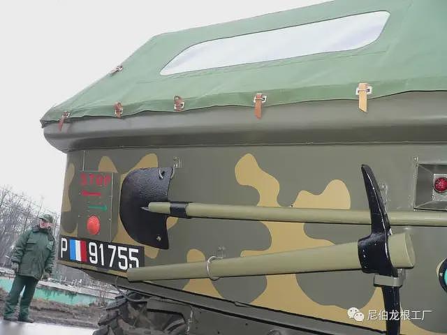 “小八轮”：法国陆军拉弗利 V15系列轻型军用卡车 - 10