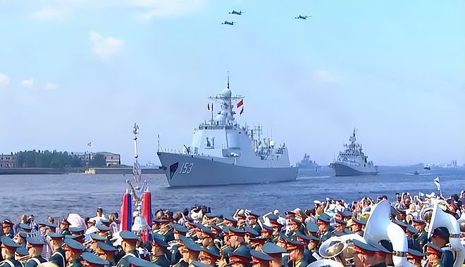 莫斯科号被击沉了！战舰防卫体系有多重要？中国海军是什么水平？ - 25