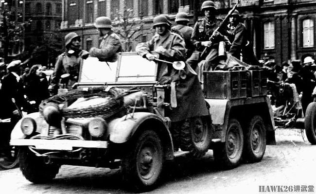 二战德军全轮驱动车辆 顶尖技术集于一身 希特勒座车改成移动邮局 - 22
