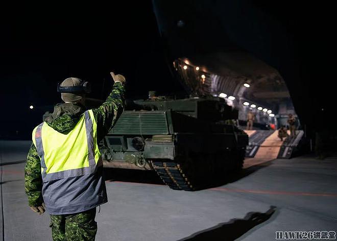 加拿大援助乌克兰的第一辆豹2A4坦克抵达波兰 用于培训车组人员 - 14