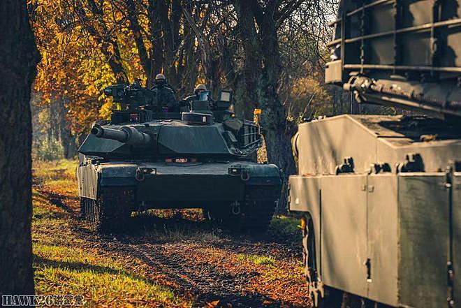 波兰陆军M1A2主战坦克训练课 面对诸多难题 美国工程师保驾护航 - 18