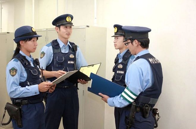 盘点现役日本警察的“十大件” - 18