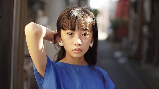 日本14岁女生被选为苏打MV女主角！网友：有点像小松菜奈… - 2