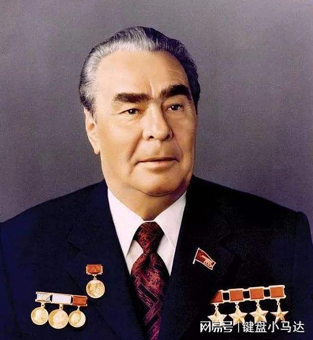 安德罗波夫：苏军兵败珍宝岛，他力主谈判，后成苏联最神秘领导人 - 3