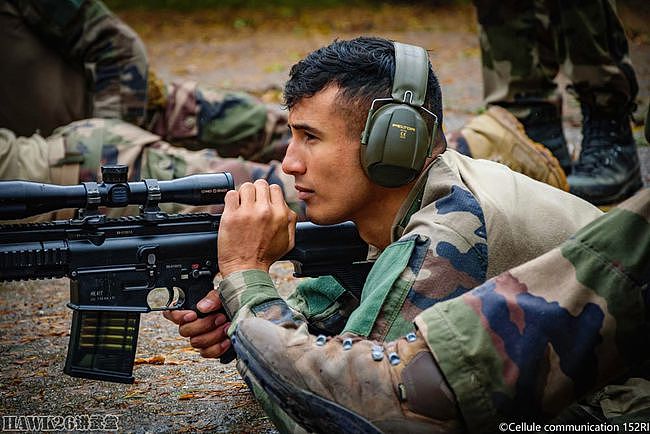 法国第152步兵团狙击手训练 两款新型精确射手步枪 设置令人费解 - 8