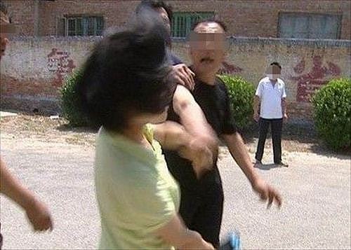 1991年，上海一家6口被害，警方追凶29年，通过一枚指纹擒住恶魔 - 6