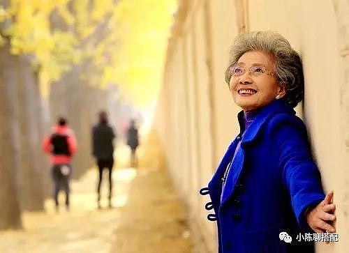 70岁出道，91岁直播带货，这位中国奶奶活成了我们羡慕的老年样子 - 40