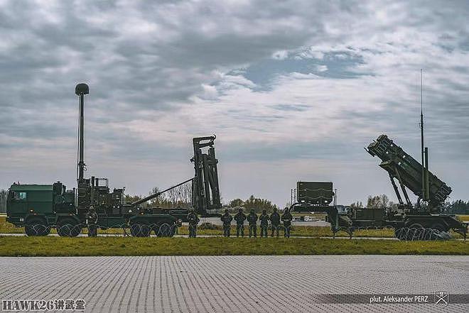 波兰国防部长展示拉多姆机场三层防空网 “爱国者”导弹最为重要 - 4