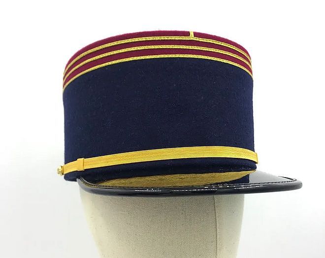 盘点二战期间，各国官兵配备的作战帽 - 17