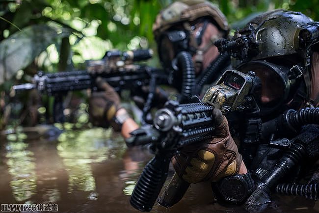 法国外籍军团最新宣传照 战斗蛙人在赤道地区训练 HK416逐渐列装 - 3