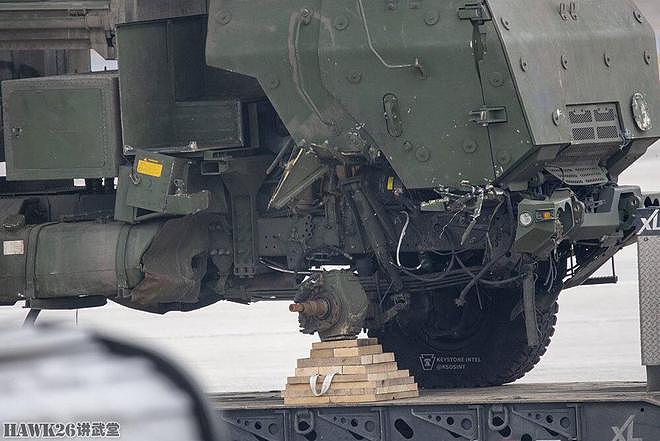 两辆受伤海玛斯火箭炮现身美国 乌克兰安-124运输机显示强大实力 - 2