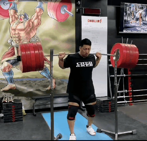 华哥挑战深蹲270公斤，成功完成3次动作，网友：动作不够标准 - 9