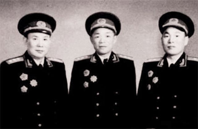 1967年，54岁的韩先楚到北京看望叶帅，之后便写信：我想离职休息 - 7