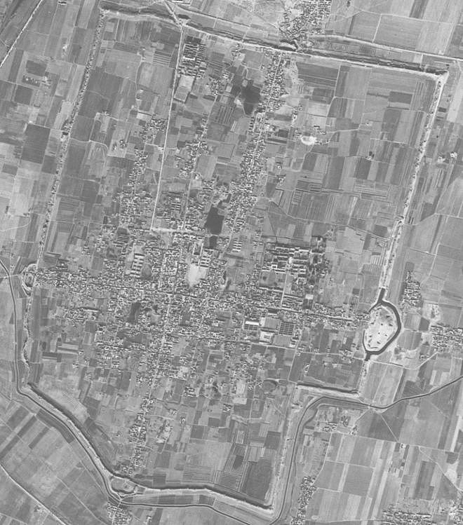 石家庄一座古城，为何在老卫星图中显得极空旷，全城仅一半有建筑 - 1
