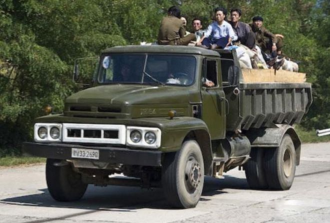 盘点朝鲜的16种国产汽车 - 21