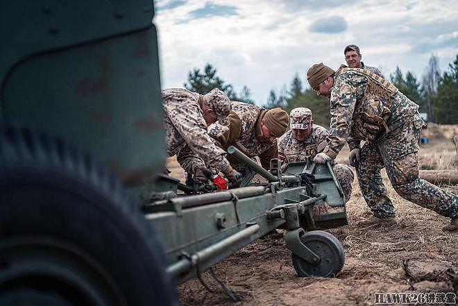 拉脱维亚100mm加农炮战斗射击训练 捷克老式火炮仍在一线挑大梁 - 19