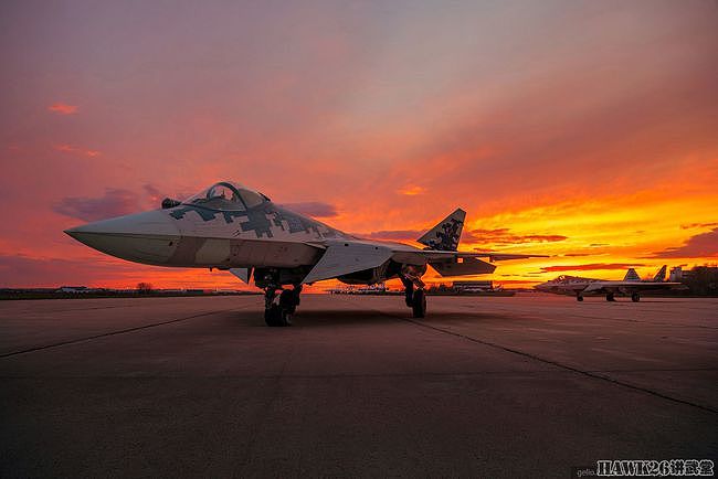 细看：苏-57隐形战机 俄罗斯第一款第五代战机 拥有哪些过人之处 - 12
