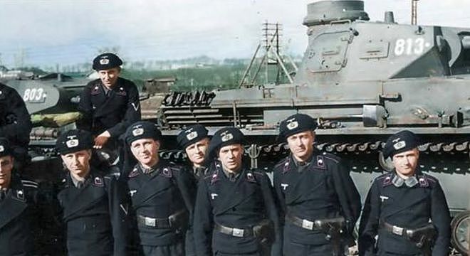 二战德国陆军的十大战斗帽，迷彩款式在当年很前卫 - 10