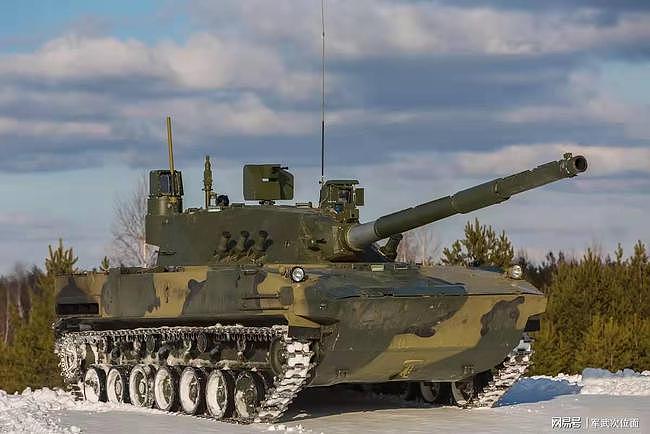 重量21吨，却可抗衡主战坦克，俄罗斯这款轻坦有何过人之处？ - 1