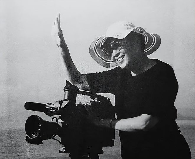 82岁知名导演在上海去世，众星发文悼念，陆川薛佳凝感谢知遇之恩 - 12