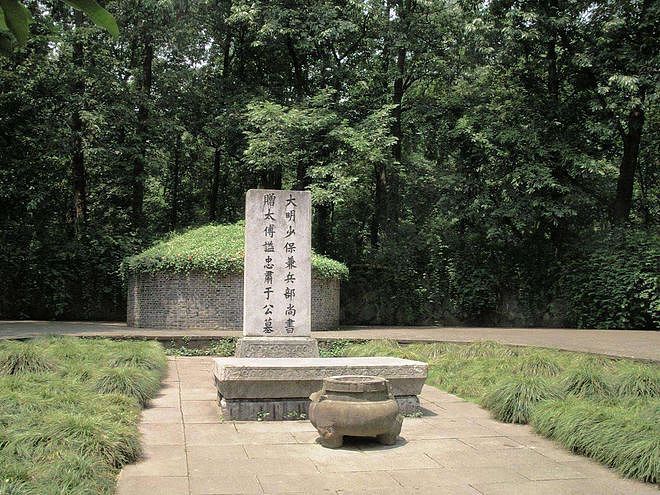 杭州西湖“日中不再战纪念碑”，与岳飞、于谦同处一地是否合适 - 4