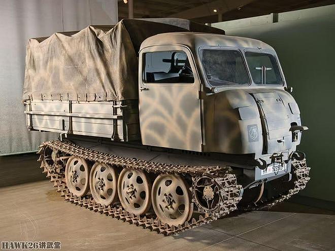 图说：RSO自行反坦克炮 履带式牵引车魔改型号 弄巧成拙的典型 - 5