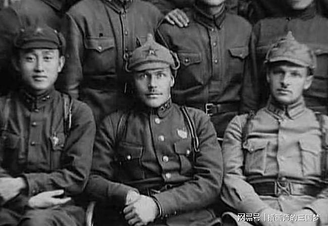巴甫洛夫大将的奇妙人生，在军队里火箭式晋升，却三次输给德国人 - 4
