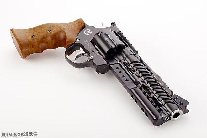 评测：德国Korth NXR手枪 5299美元的.44马格南怪兽 堪称艺术品 - 18