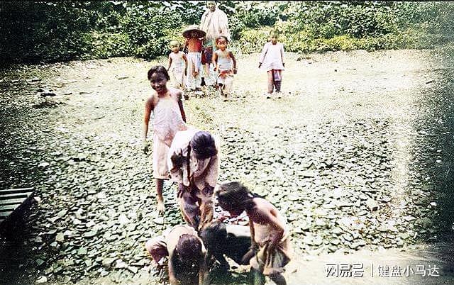 1910年，从上海前往苏州沿途所见，河边一幕让人唏嘘 - 7