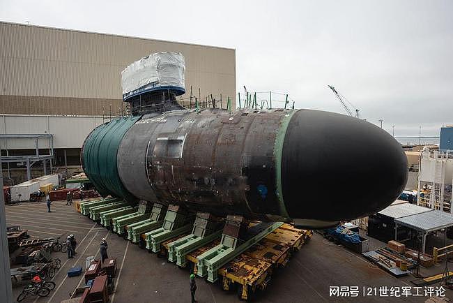美国制造业衰落了吗？这家船厂同时操作着26艘核动力舰艇 - 6