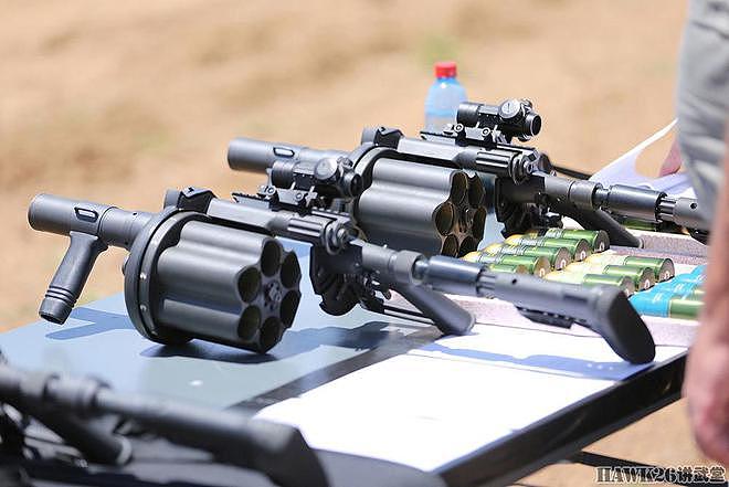 莱茵金属SSW40自动榴弹发射器 采用弹匣供弹 配备40mm中速榴弹 - 8