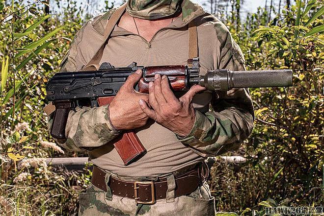 解读：卡拉什尼科夫公司摄影展 俄军前线士兵如何改装自己的武器 - 2