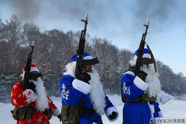端着AK的严寒老人“战斗民族”硬核训练日 新兵第一个军营圣诞节 - 4