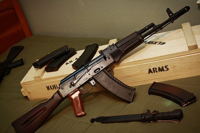 AK-47跳枪的毛病在这把枪上得到了彻底解决 - 1