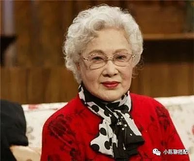 被周总理称为“中国最美女性”，已99岁的秦怡老了依旧如此美丽 - 20