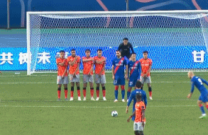 足协杯申花1-0深圳 于汉超奔袭半场破门制胜 敦比亚卡尔德克中楣 - 8