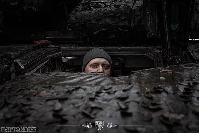 乌克兰展示CV90步兵战车 瑞典军人现场培训 宣传照显露信心不足 - 9