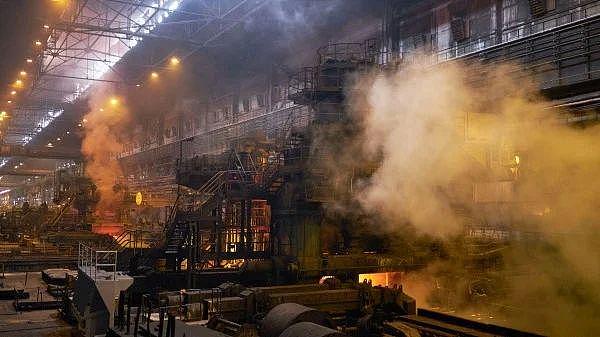 俄军攻入亚速钢铁厂地下 乌克兰称有人出卖情报泄露秘密通道 - 1
