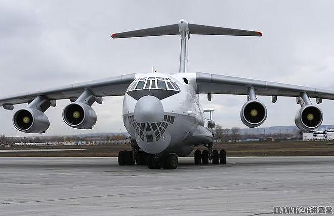 40年前 伊尔-78加油机开始在苏联空军服役 俄罗斯博主发舱内照片 - 27