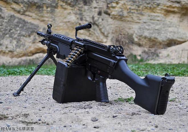 俄罗斯博主评价RPL-20班用机枪 抛弃枪族化概念 采用西方设计概念 - 9