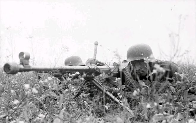 二战德军一个标准步兵连的编制，仅二百人的配置就如此完善 - 8