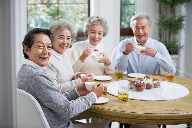 老年人长期清淡饮食，真的好吗？这2个问题还需确定好 - 2