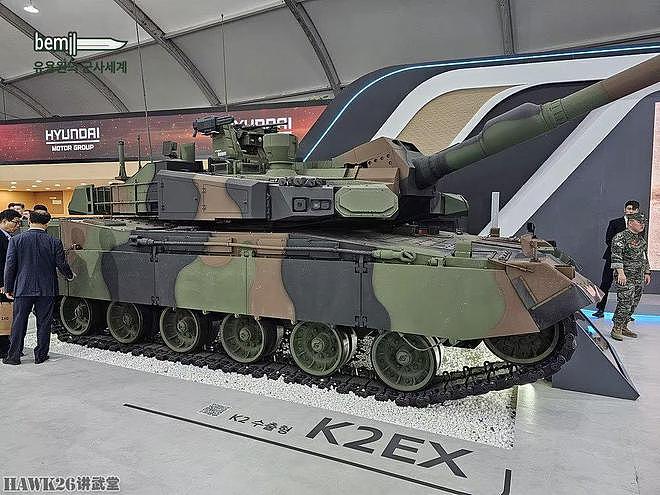 直击：韩国军警防务展览会 30吨步兵战车亮相 未来主战坦克很科幻 - 16
