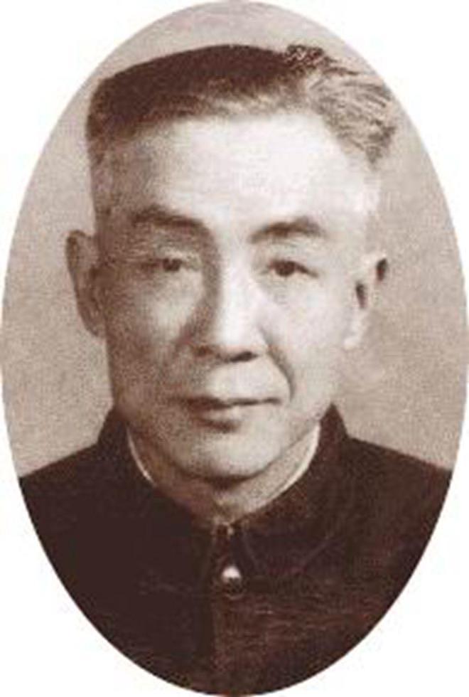 鲁迅有几篇文章是他代笔写成：1976年6月2日中国作家冯雪峰逝世 - 7