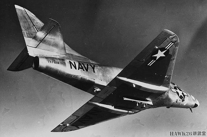 70年前 道格拉斯A-4“天鹰”舰载攻击机首飞 小巧玲珑的廉价战机 - 3