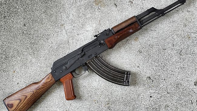 生产简单 制造成本低 大口径 铸就AK-47成为世界名枪 - 3