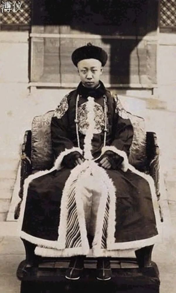 中国末代皇帝溥仪“忏悔录”，16万字内容被删，50年后解密 - 2