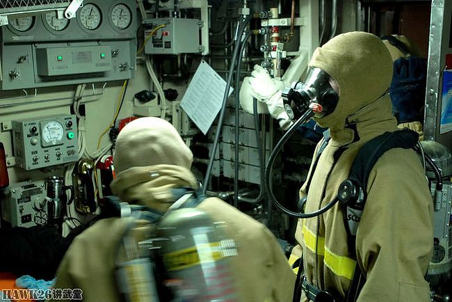资深声纳操作员谈美国核潜艇碰撞事故 艇长会被解职 潜艇长期检修 - 9