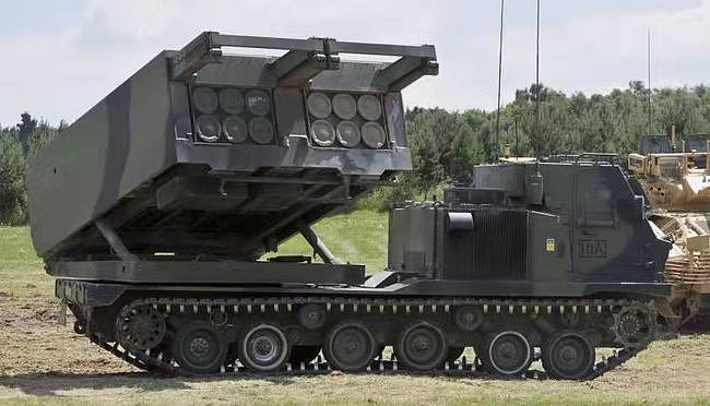 “火力不足恐惧症”！英军装备M270火箭炮，能否应对俄罗斯威胁 - 1