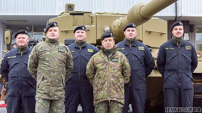 斯洛伐克接收第一辆豹2A4主战坦克 德国政府买单 换取BMP-1步战 - 6